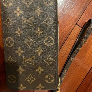 Louis Vuitton Brown and Gold Monogram Clutch